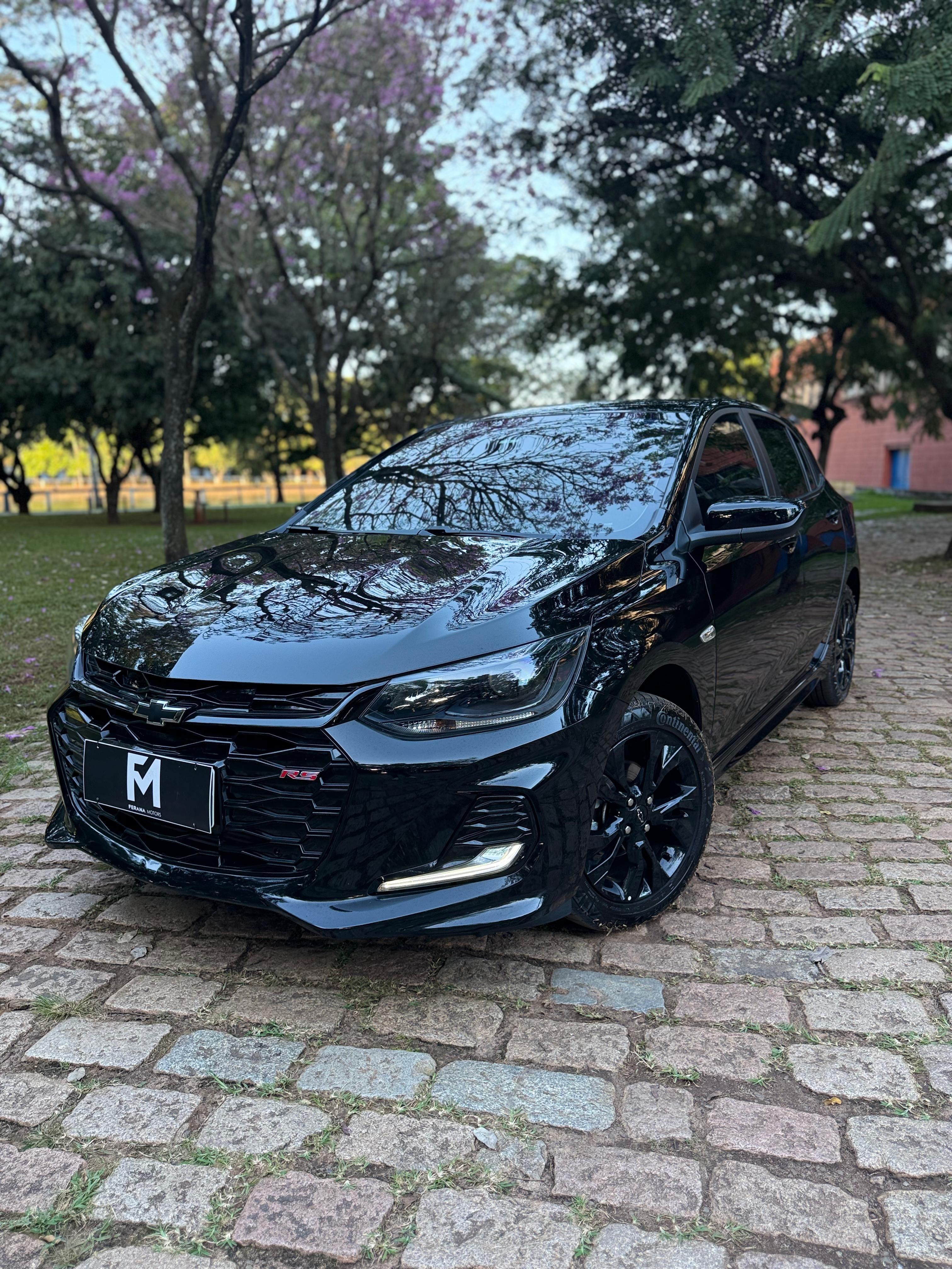 Chevrolet Onix RS 2025 - Frontal lateral
