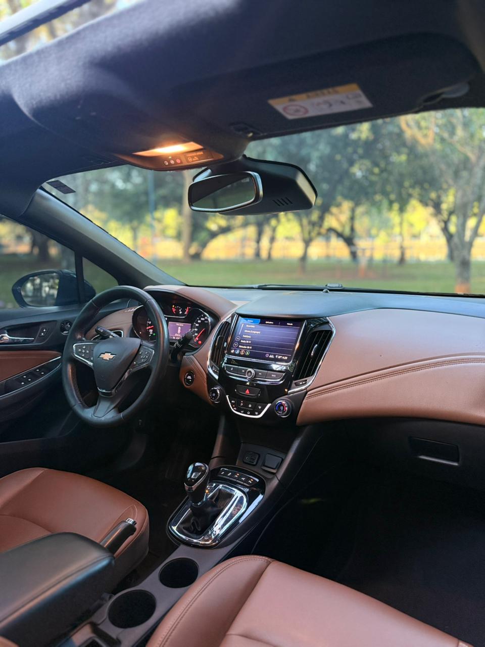 Chevrolet Cruze Premier II 2021 - Interior