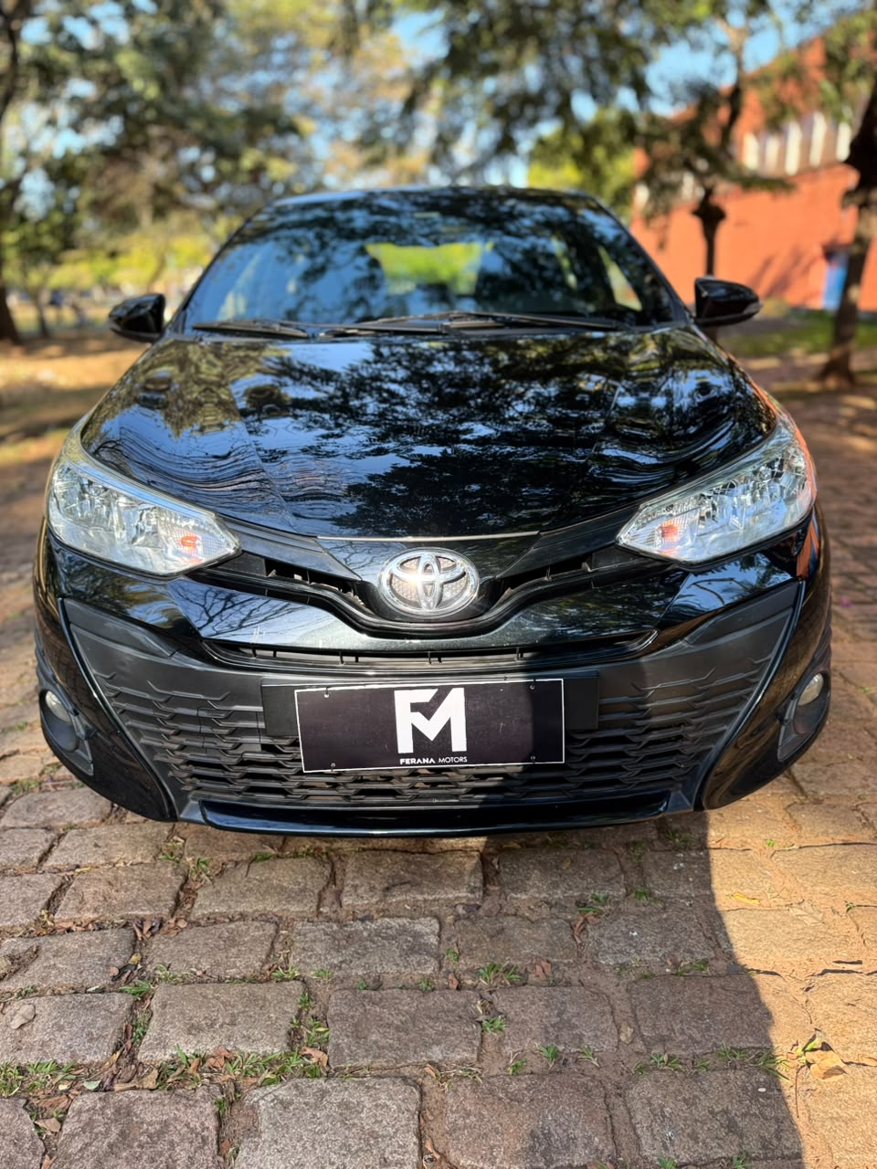 Toyota Yaris XL 2019 - Frente