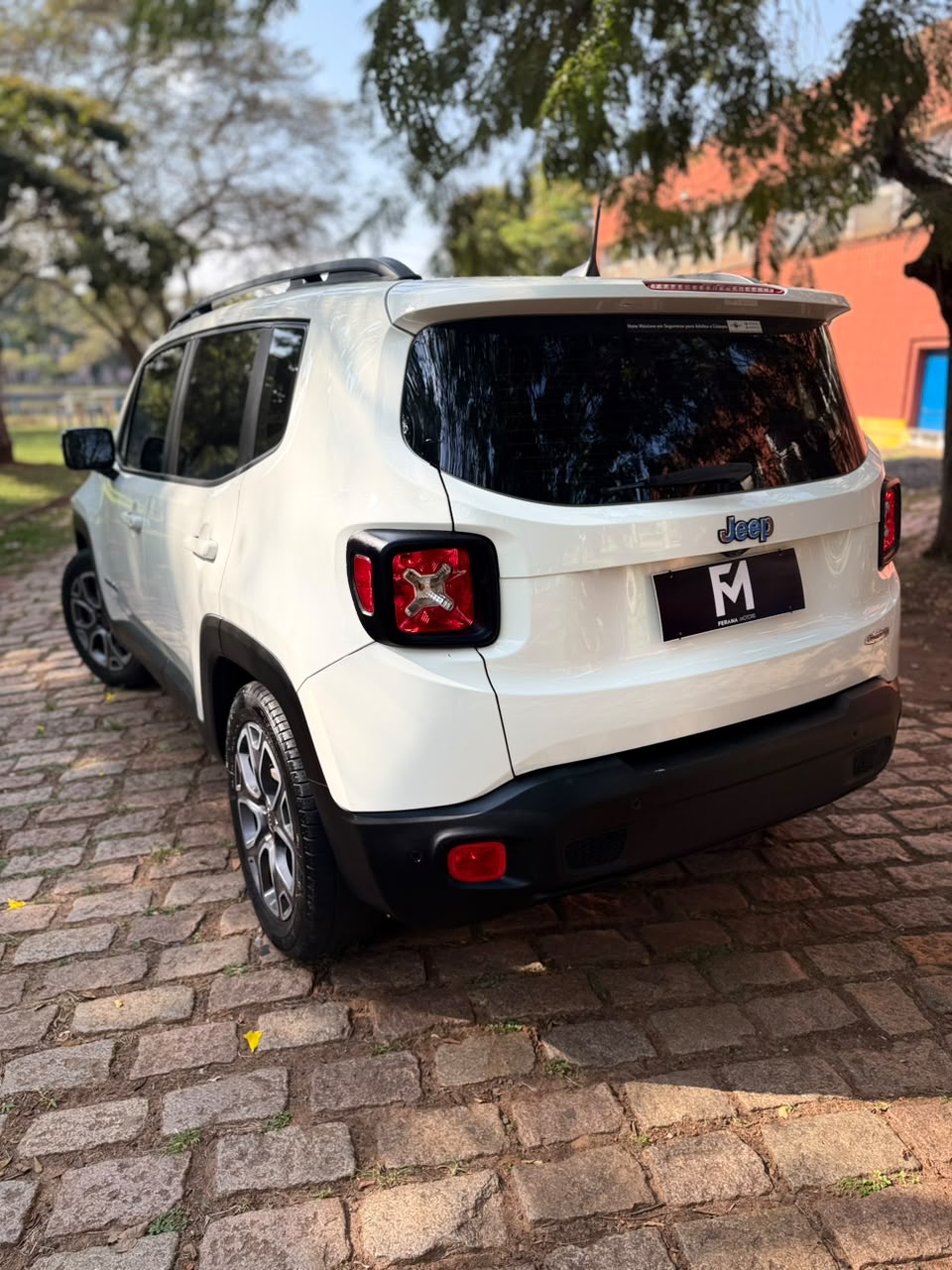 Jeep Renegade Longitude 2018 - Traseira